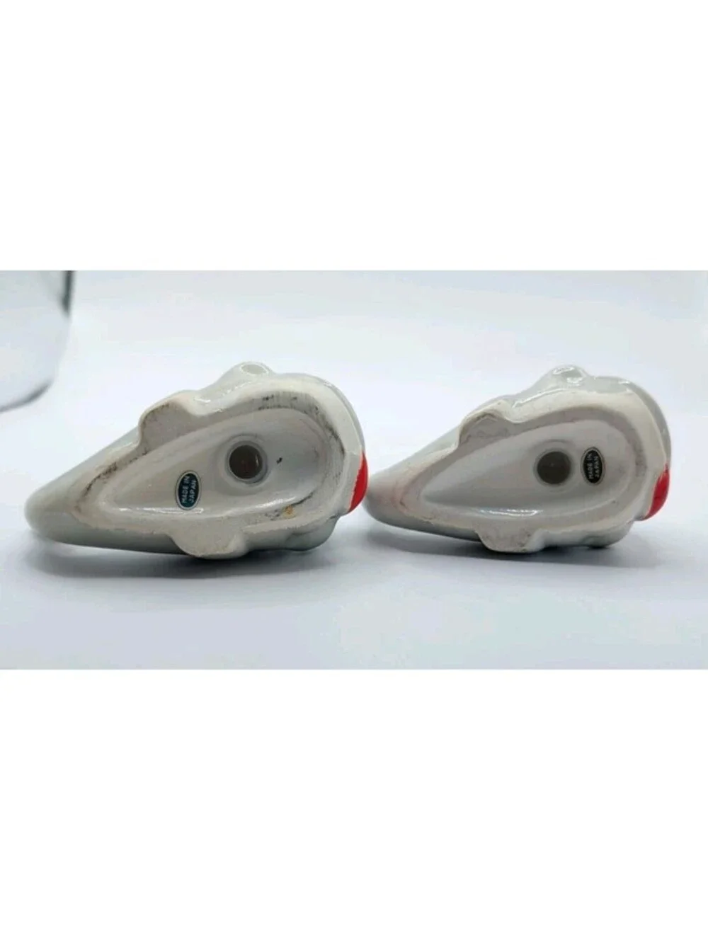 Vintage Japan  Whimsical Lenticular Eyes Whales Salt And Pepper Shakers